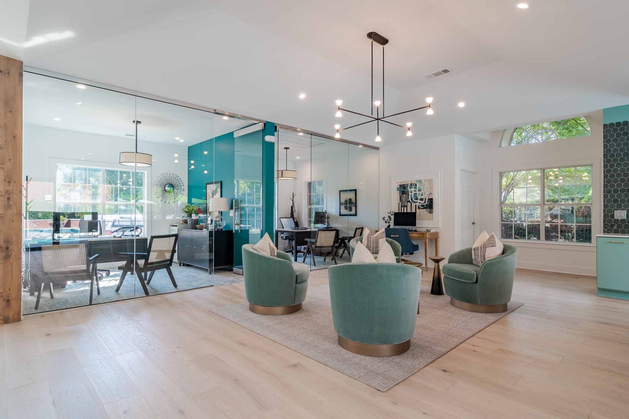 Exterior Dunwoody Gables